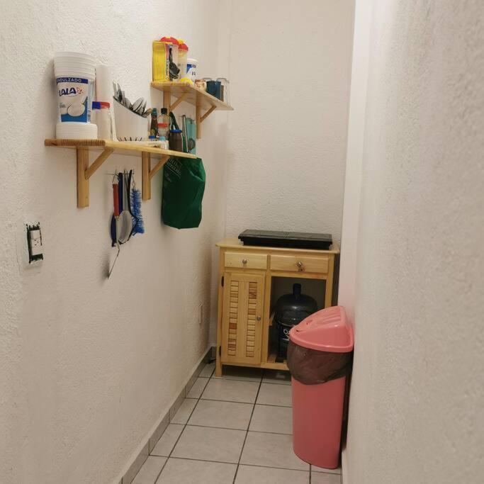 Lovely Studio Apartment With Balcony Ac & Wi-Fi, Minutes From Downtown! Zihuatanejo Buitenkant foto